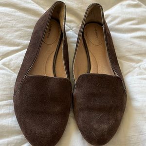 Lands End size 81/2 brown suede flats